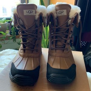 UGG Australia w Adirondack Boot II; waterproof - Size 8 / EU 39 women - NWOT